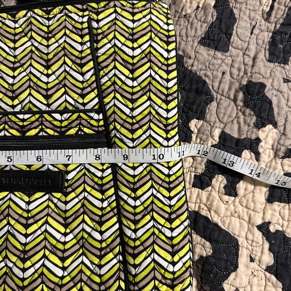 Vera Bradley Ziggy Stripe Hipster Crossbody. - Picture 9 of 11